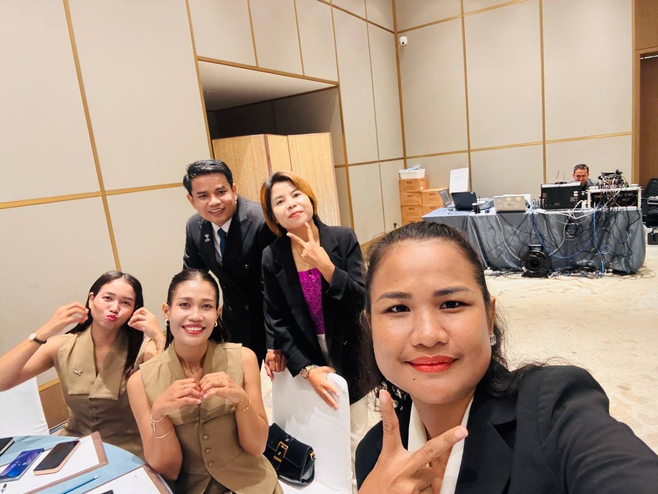 សិក្ខាសាលាស្តីពីថ្នាក់ដឹកនាំមជ្ឈមណ្ឌលអាតូមី – ការកសាងថ្នាក់ដឹកនាំឱ្យកាន់តែរឹងមាំសម្រាប់ការរីកចម្រើនប្រកបដោយចីរភាព