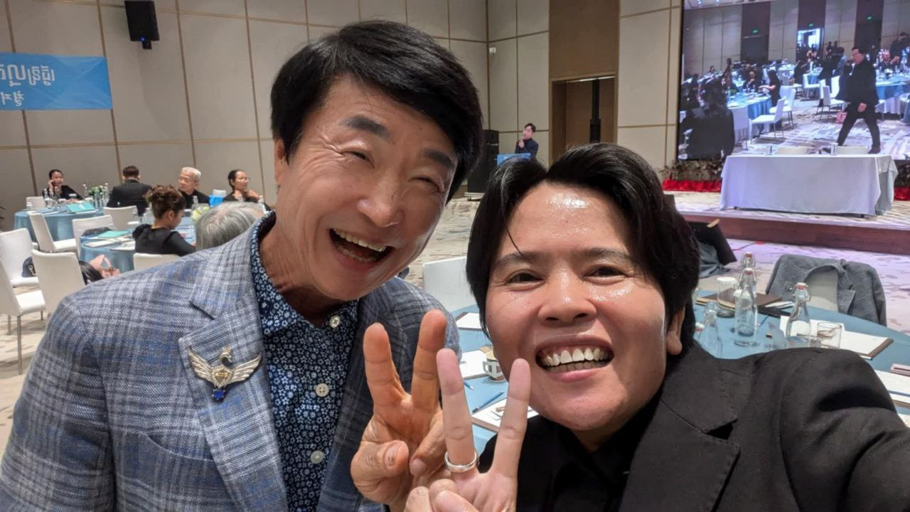 ជំនួបអ្នកដឹកនាំ